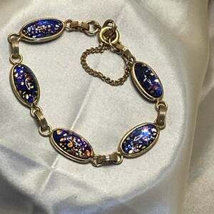 Vintage Cobalt Blue Confetti Art Glass Bracelet Gold Tone Foil Fleck Jewelry